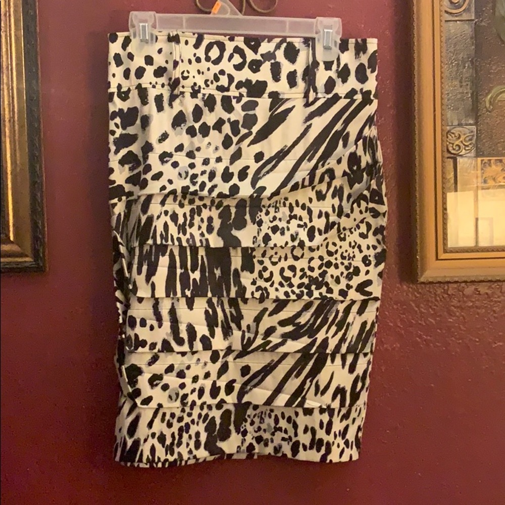 Black and white leopard print skirt